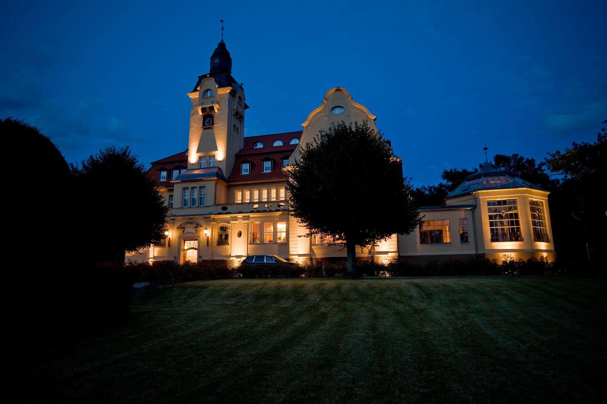 Residenz Hotel Wendorf Wendorf  Екстер'єр фото